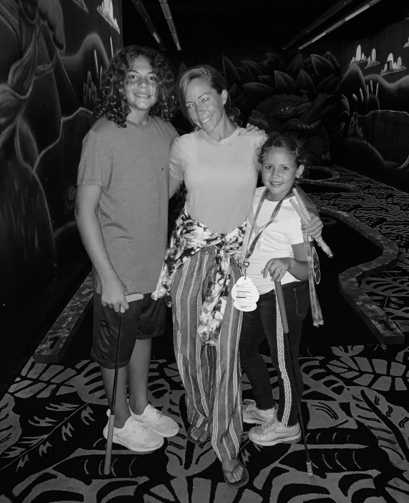 Kendra Wilkinson with her two kids